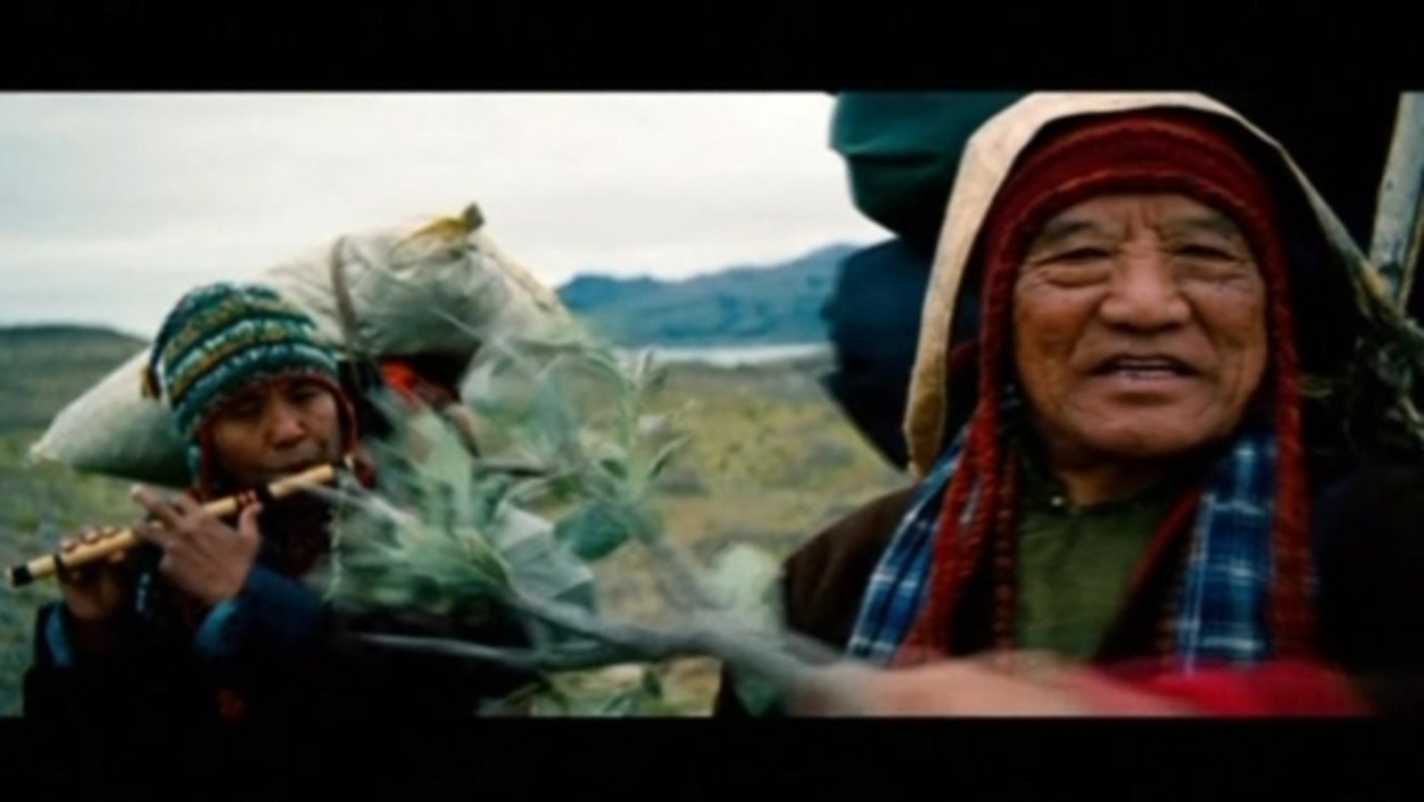 Stiller, Wiig hit the AFI Fest red carpet for 'Walter Mitty'