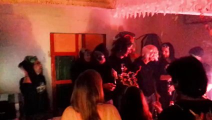 Concert des Ogres de l'Apocalypse chez les racailles de Motte Rouge !!!