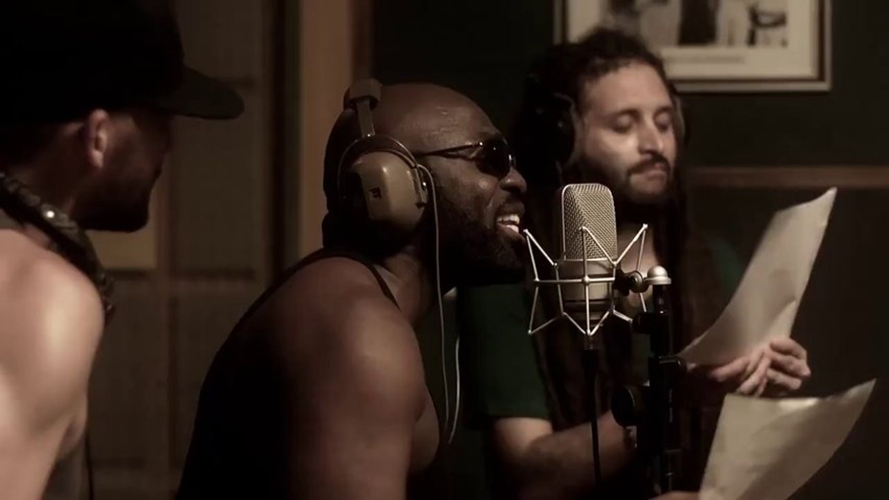 Richie Stephens feat. Gentleman & Alborosie ► World Gone Mad [HD]