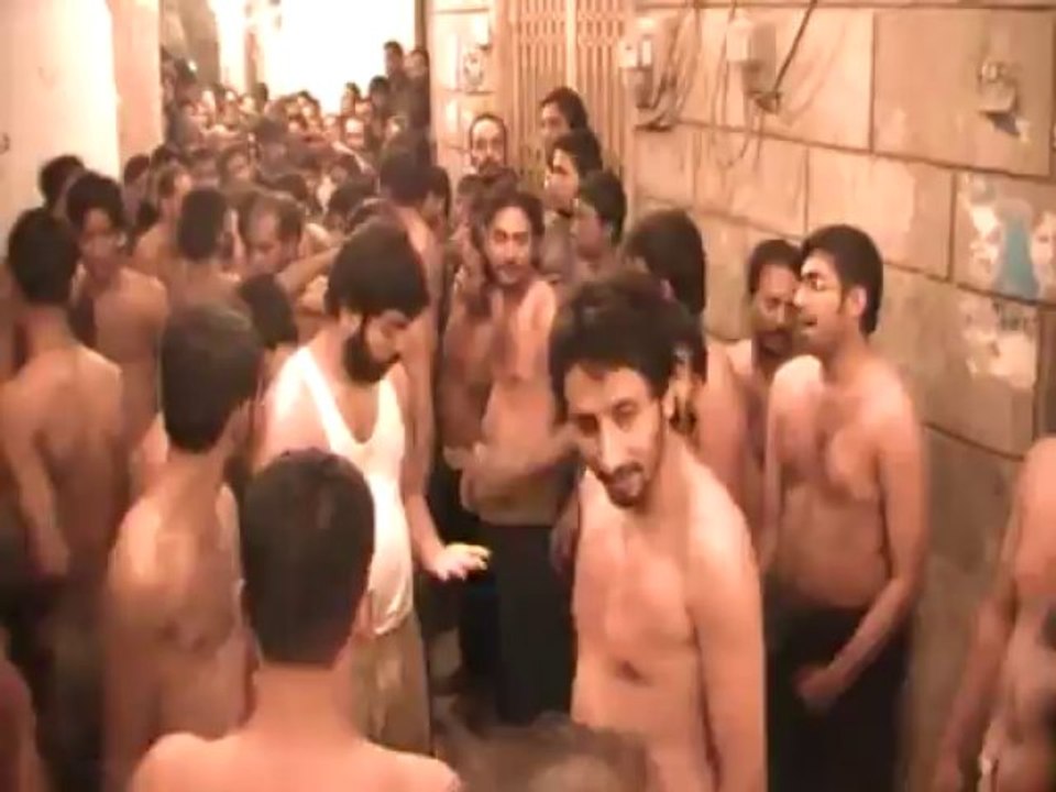 Aun Di Maa Ghazi Nu Bulaway I Asghar Khan Sialkot I Sheikh Ibrar Home I Shab-e-Ashoor 2013-14