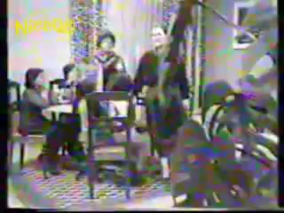 - وردة انا عندى بغبغان  - YouTube