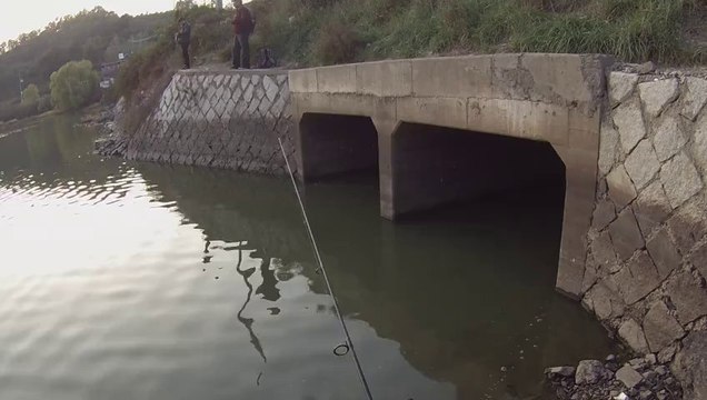 창원 산남지 3770 수문 공략 11.13.2013 GoPro Bass Fishing