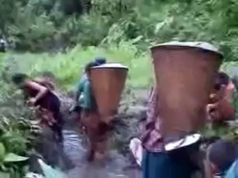 07-09-2013 - Max Igan - Who Runs the World (05 of 05)_(360p)