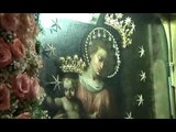 Pompei (NA) - Discesa della Madonna, migliaia in fila per un bacio (13.11.13)