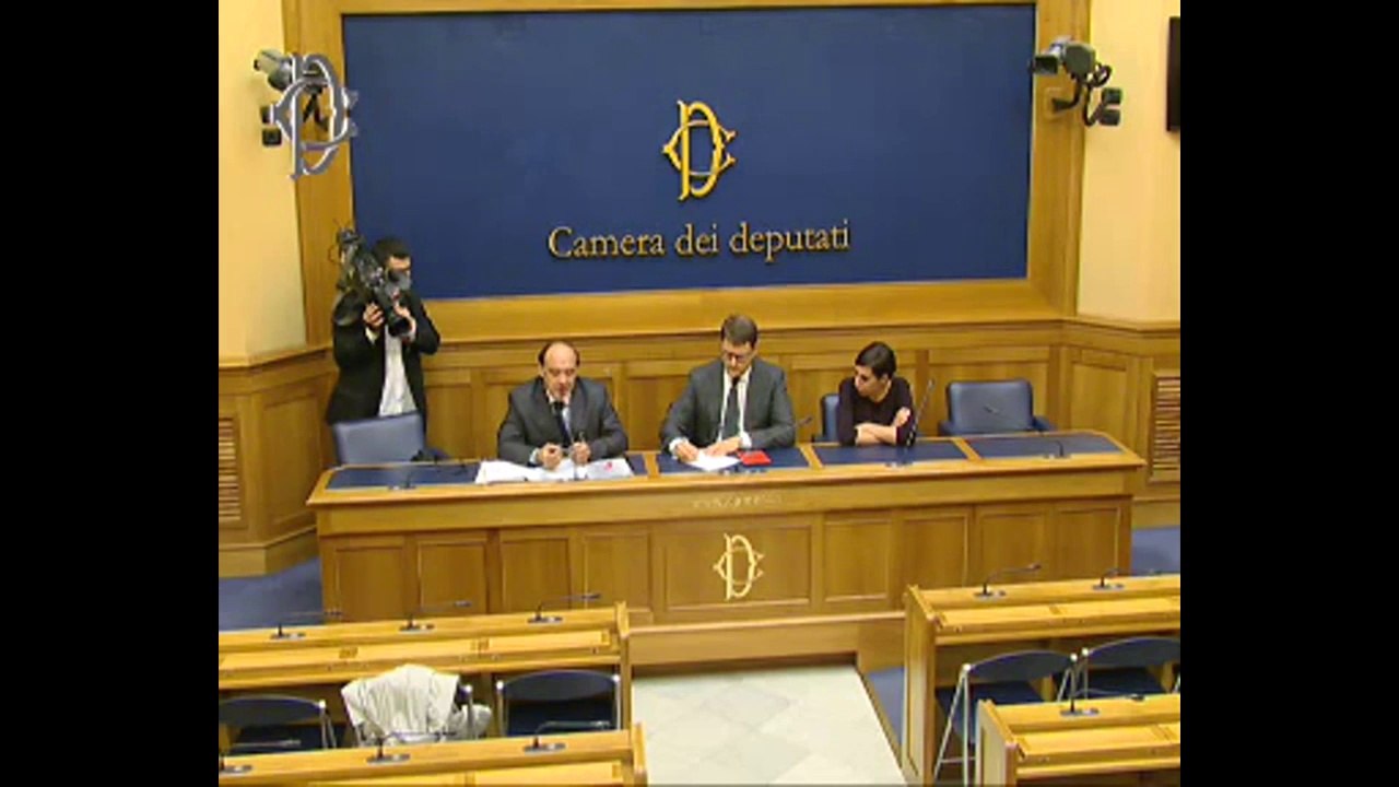 Roma - Conferenza stampa di Gennaro Migliore (13.11.13)