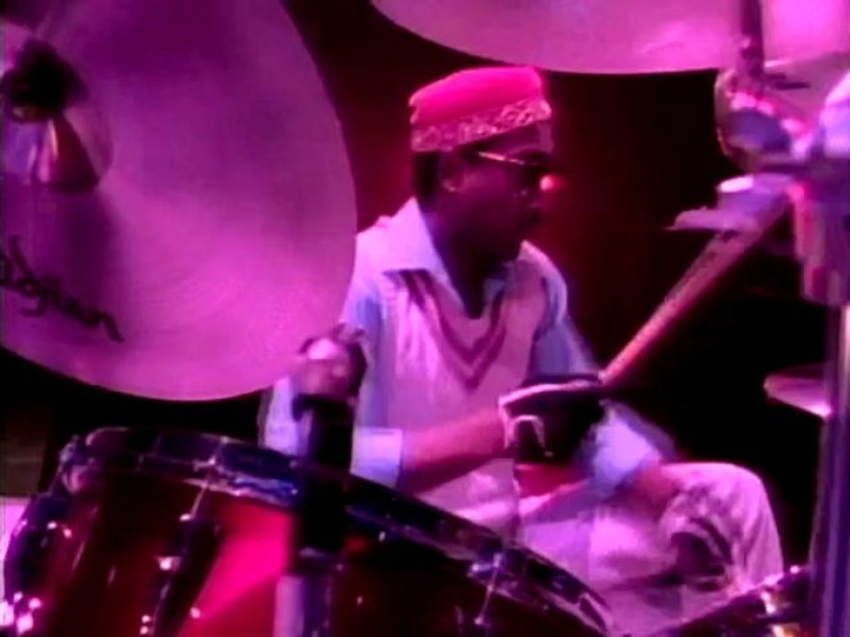 DAVID BOWIE【MODERN LOVE】1983