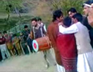 lawat dneelum vally shadi dance ch mehboob
