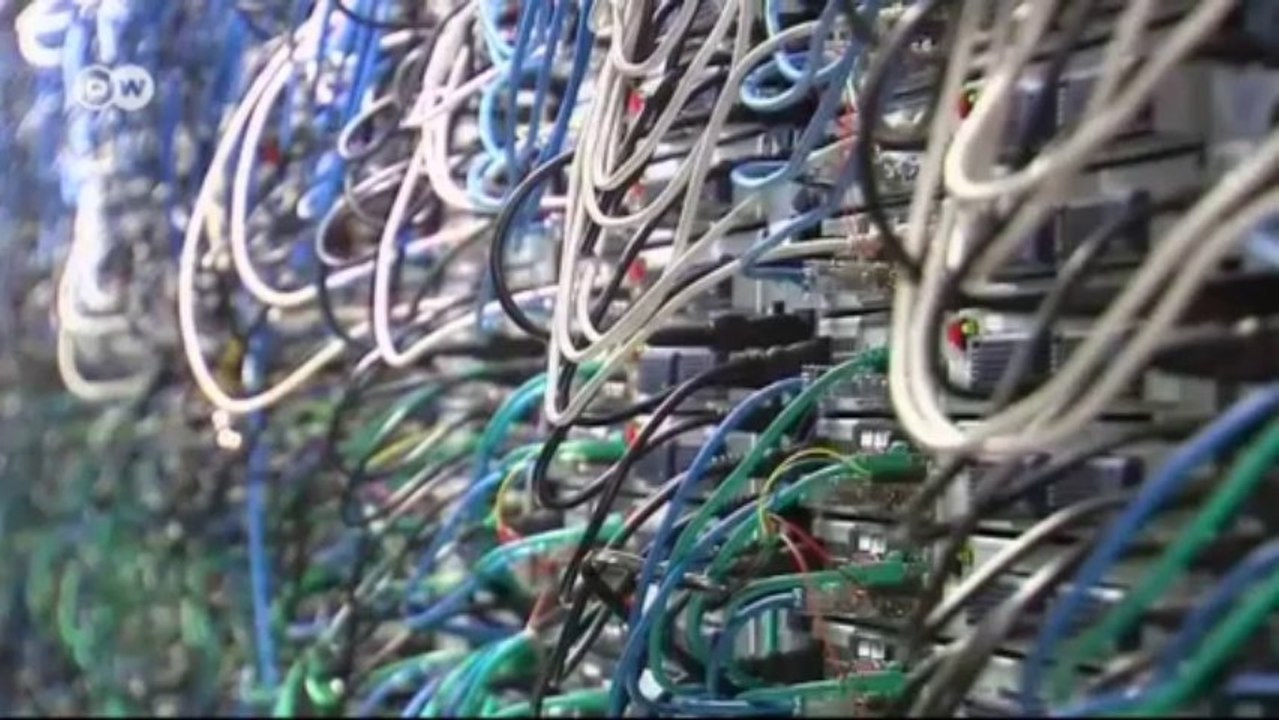 Schutz vor Internet-Kriminalität | Politik direkt