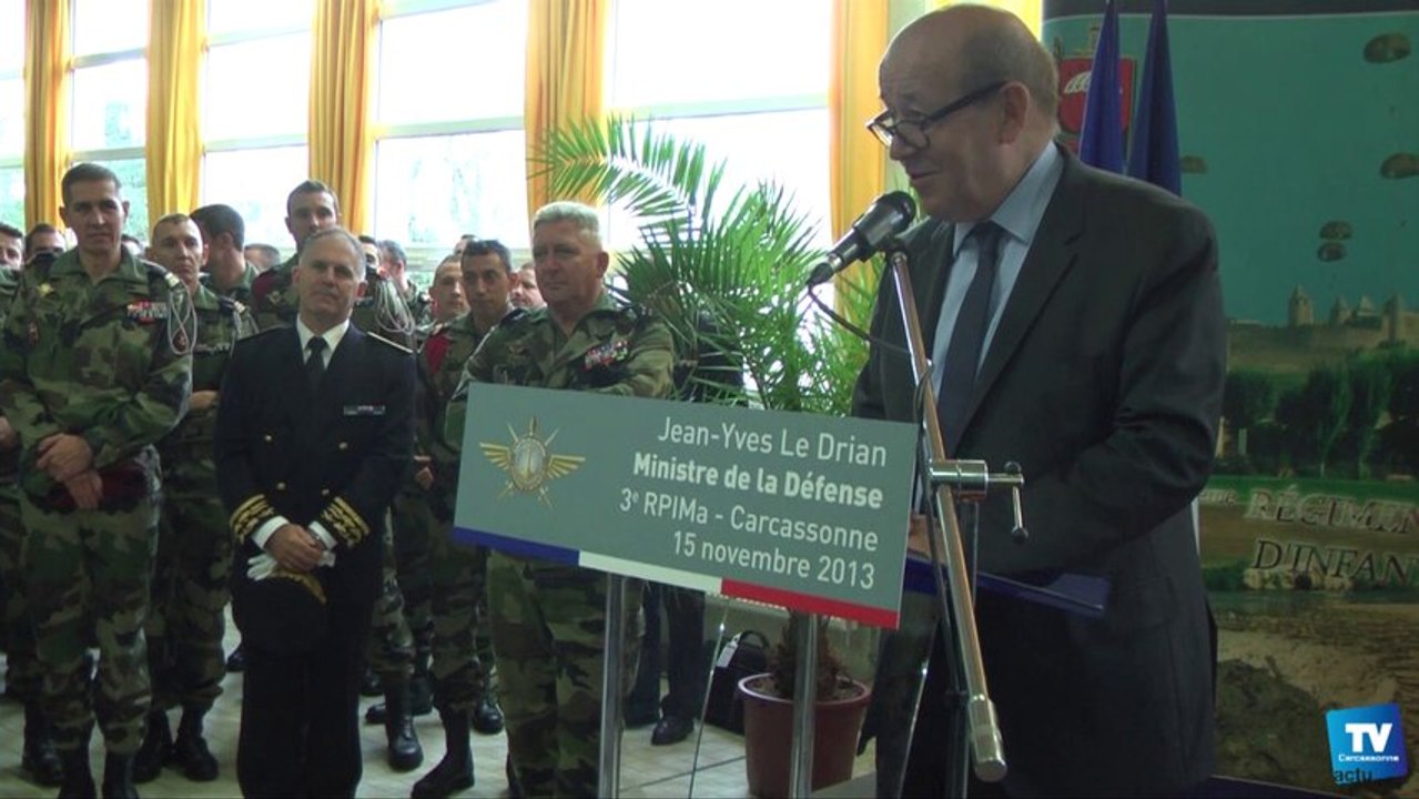 Le Ministre de la Défense en visite à Carcassonne confirme le maintien du 3ème RPIMA :
