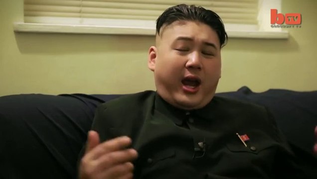 Sosie officiel du dictateur Nord-Coréen Kim Jong-un dans les rues de Hong Kong!