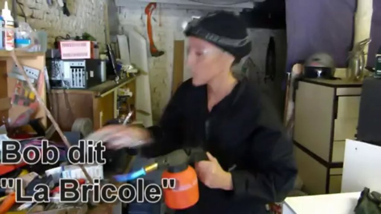 Parodie Mission Impossible (Inconnus)