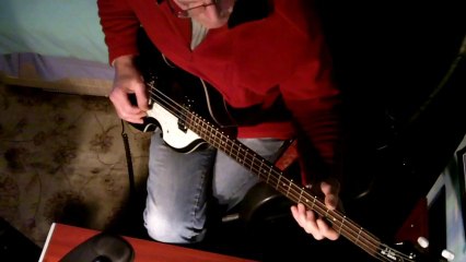 something The beatles bass line hofner ignition b-bass