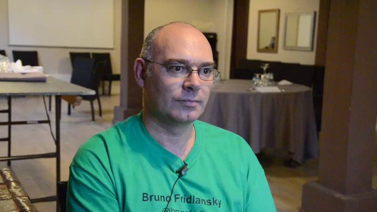 Comment trouver des clients sur les Media sociaux - Bruno Fridlansky