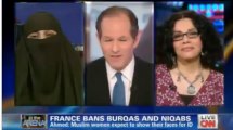 A WOMAN JOURNALIST LOSES DEBATE WITH A MUSLIM WOMAN-CNN LIVE
