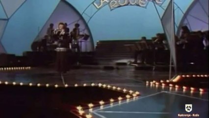 Mireille Mathieu - Une Femme Amoureuse ®
