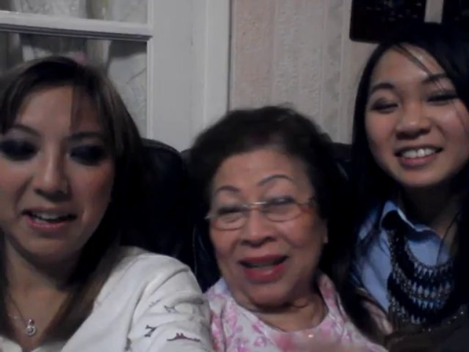 Délire entre grand-mère et petites filles à 2h du matin :)