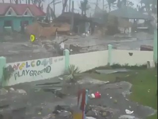 video ribut taufan haiyan di filipina