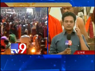karthika pournami celebrations at Rajahmundry