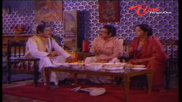 Hilarious Scene Between Nagabhushanam | Allu Ramalingaiah