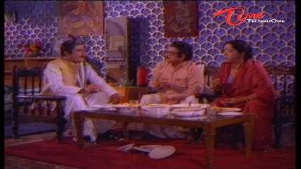 Hilarious Scene Between Nagabhushanam | Allu Ramalingaiah