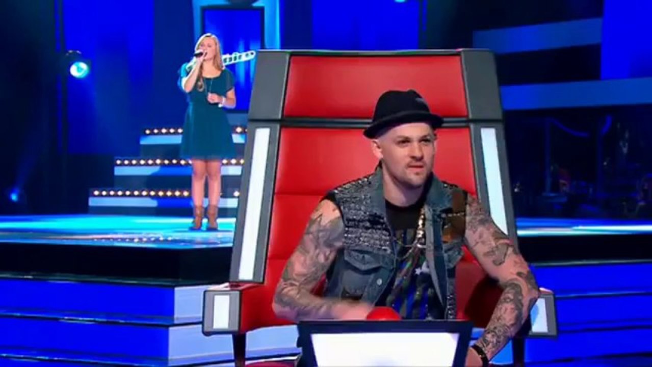 The Voice Australia  Brittany Cairns (@_brittanycairns ) sings Gravity