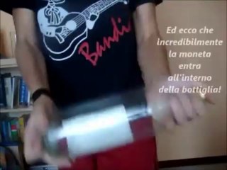 La moneta nella bottiglia by ChromaticSpectrum