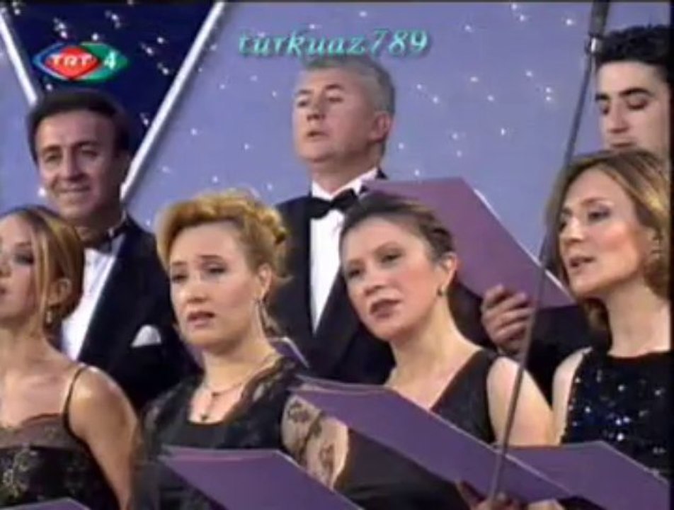 TRT TSM KORO-Ömrün Bu Hazan Mevsimi Hep Âh İle Geçdi