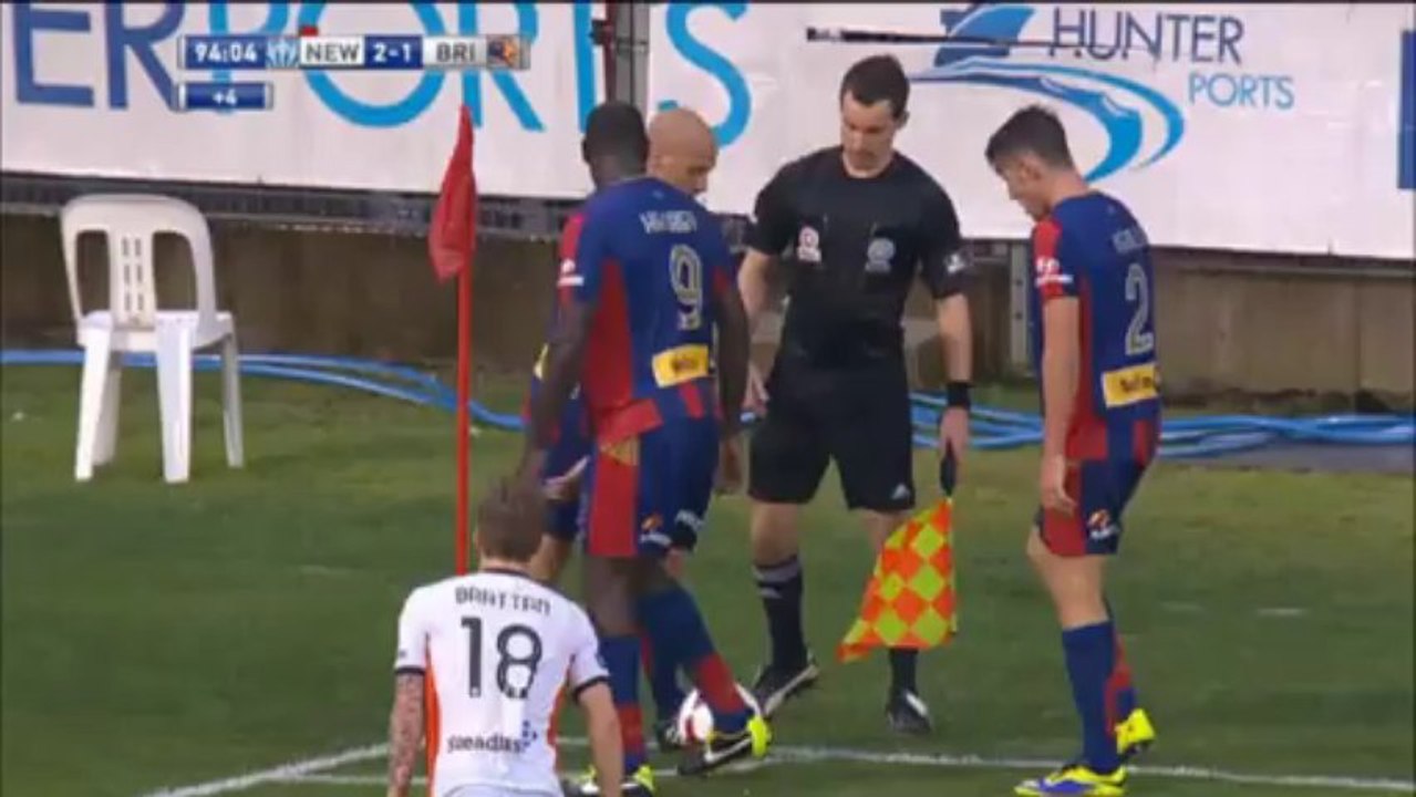 A-League: Dank einer Pfütze: Erster Jets-Heimsieg seit Februar