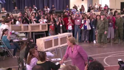 Candidatas votan en Chile