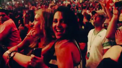 Madonna - MDNA tour Turn up the radiooo