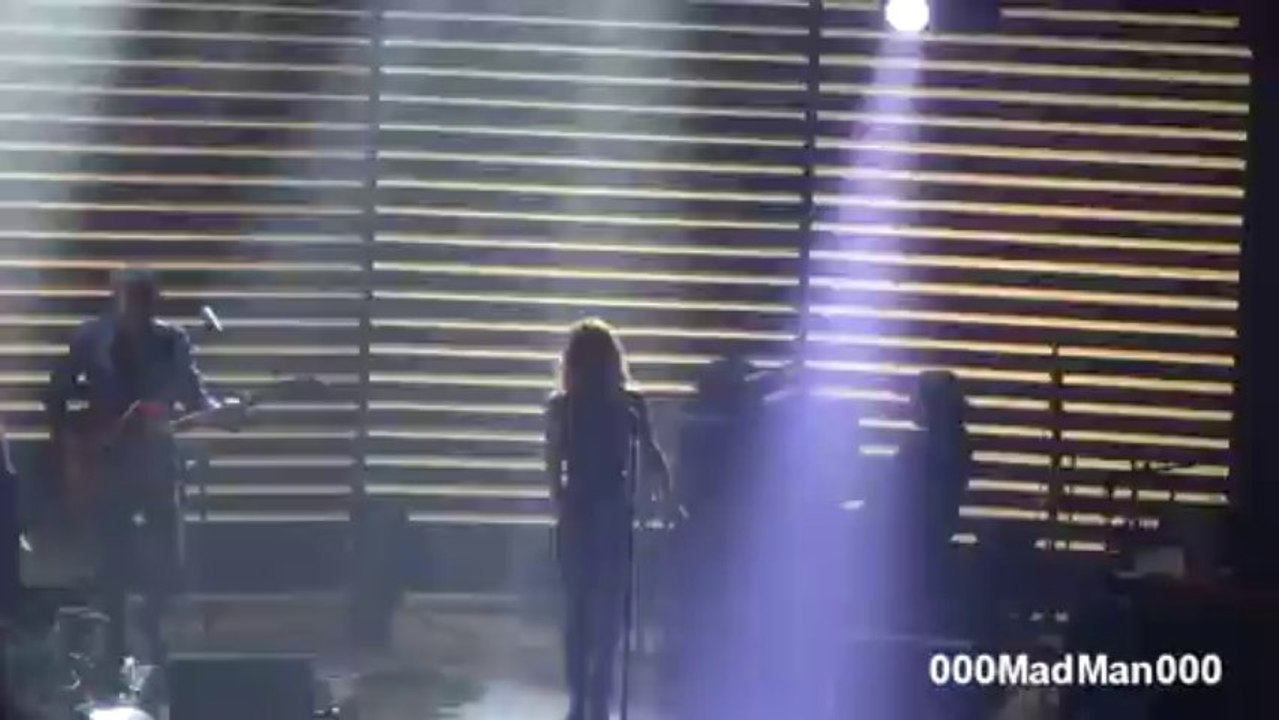 Vanessa Paradis - Commando - HD Live au Casino de Paris (13 Nov 2013)