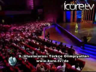 Yavuz Bülent Bakiler'in Türkçe Olimpiyatları hakkındaki görüşleri