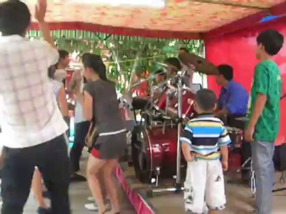 Việt Nam Wedding Part 8: Dancing
