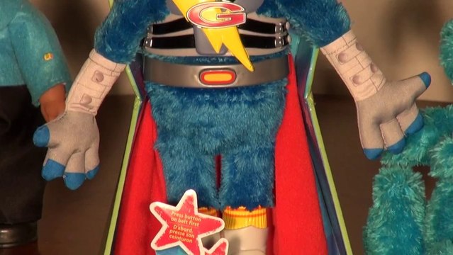 Cookie Monster Count' n Crunch Introduces Global Grover from Sesame Street