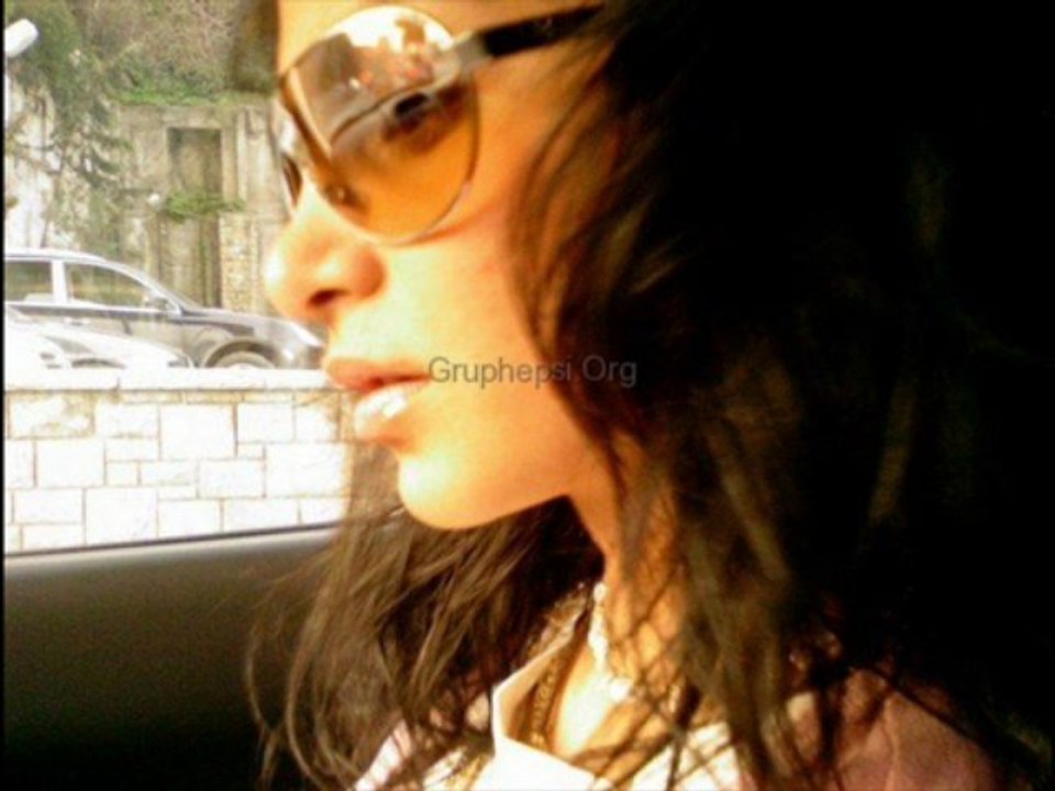 yepyeni!!cemre kemer resimleri