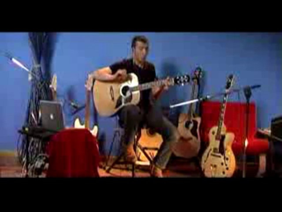 come_imbracciare_la_chitarra