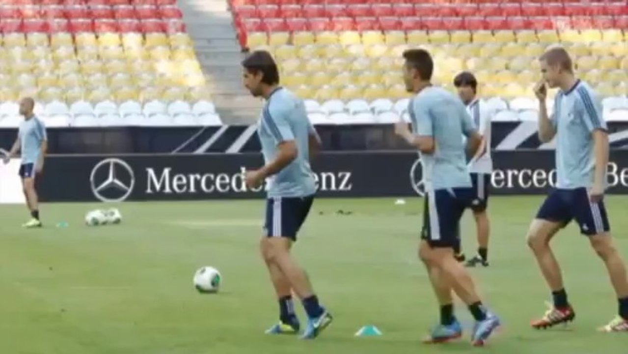 Schürrle: Rooney zu schlecht für DFB-Team