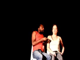 Définition de l'amour (par défaut) de Gérard Chevrolet 'Tu n'es pas vraiment blonde...'