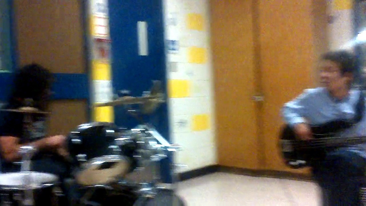 Rock with some stutter - dasourlemons and keys to the studio