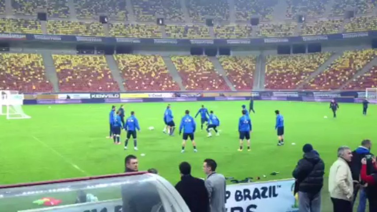 Προπόνηση Εθνικής στην "Arena Nationala": Κορόιδο