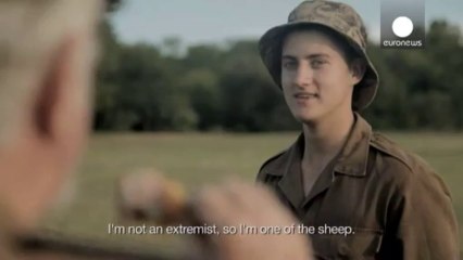 Polémico documental sobre comandos racistas en Sudáfrica