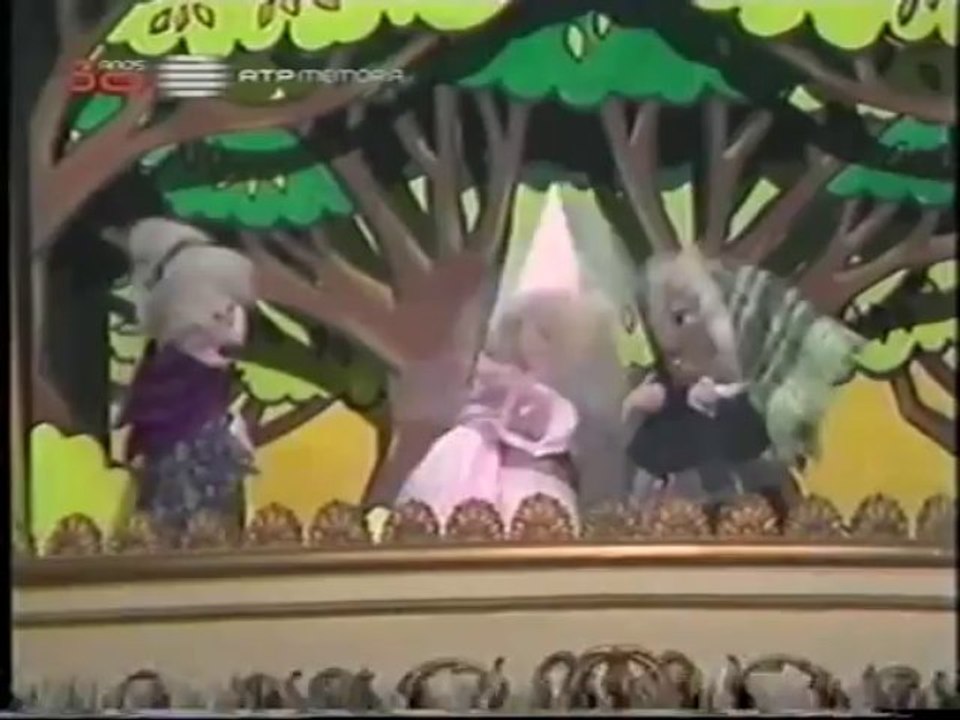 Feira dos Bonecos - A Fada e a Bruxa