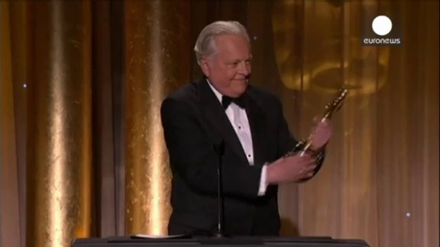 Hollywod, Oscar alla solidarietà per la Jolie, alla carriera (in contumacia) per Piero Tosi