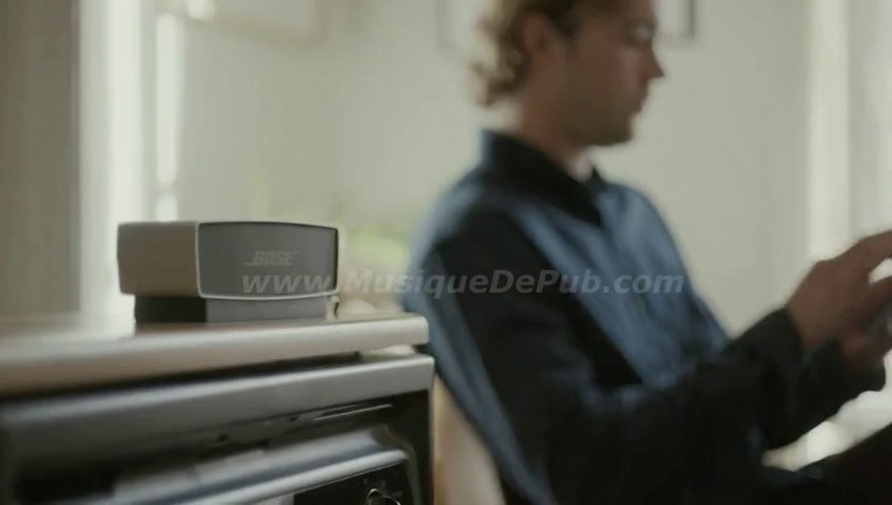 pub Bose SoundLink Mini 2013 [HQ]
