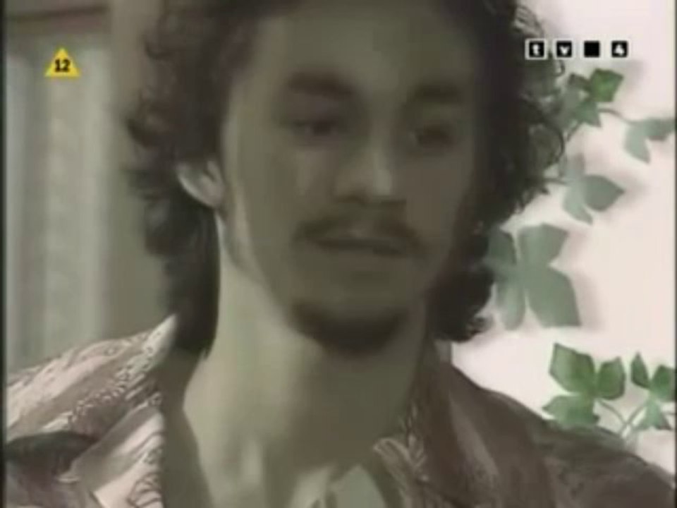 Młodzieńcza miłość 090