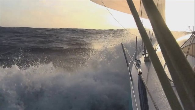 Jour 12 - Solidaires en Peloton (Class40) - Transat Jacques Vabre 2013