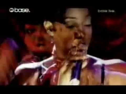 Destiny´s Child Say My Name (Live @ MTV Europe)