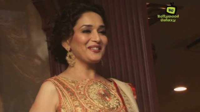 Madhuri Dixit at P.N. Gadgil Jewellers store