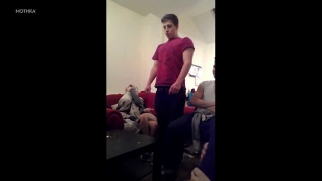 МОТИКА: Идиот на неделата, нов кандидат за добивање на Дарвиновата награда