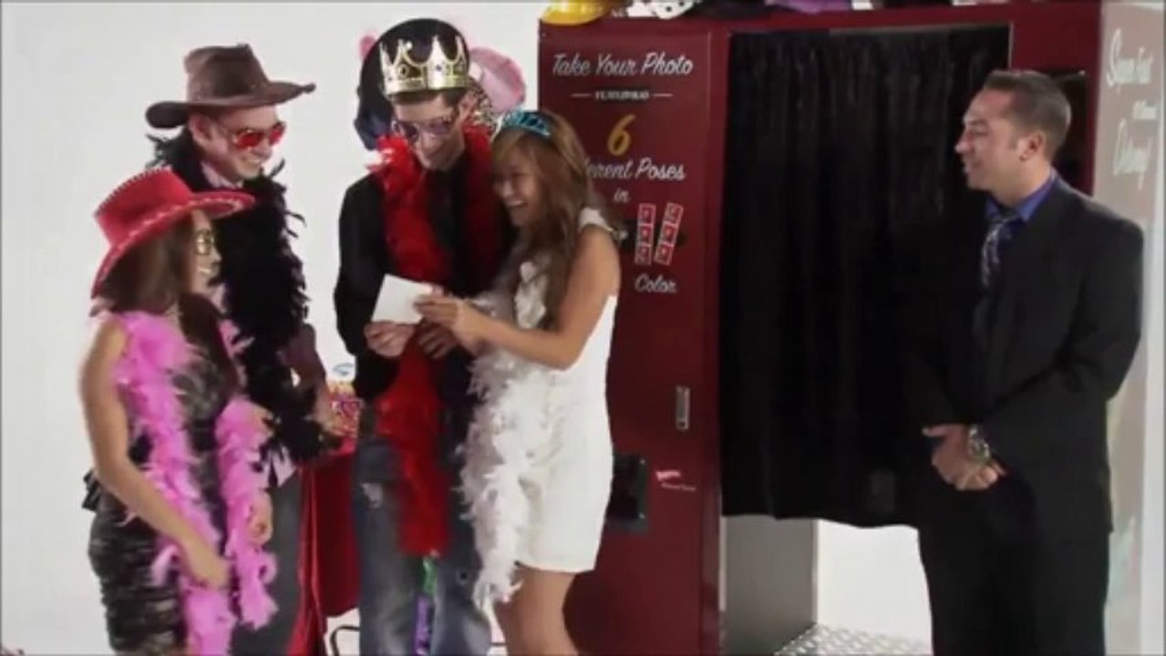 Buy Photo Booth in Las Vegas _ Las Vegas, NV Photo Booths For Sale - 800-990-8445